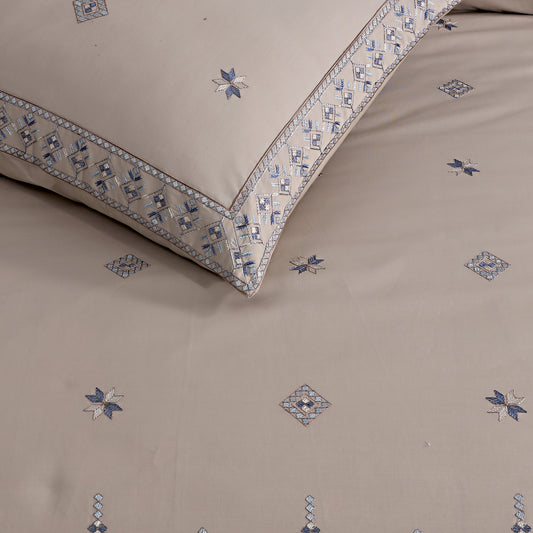 QUILT & BED SHEET