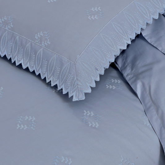 QUILT & BED SHEET