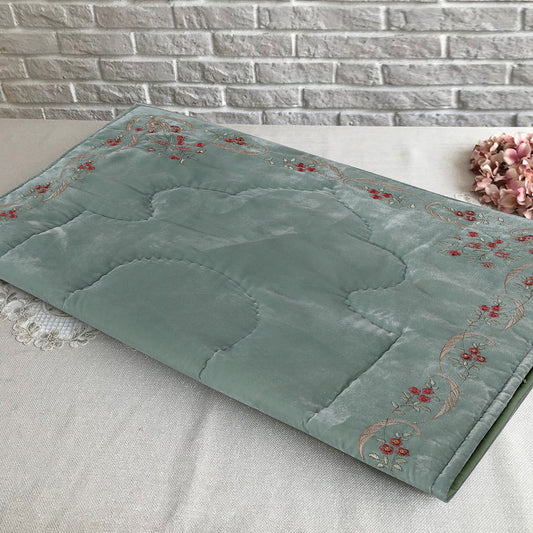 PRAYER MAT