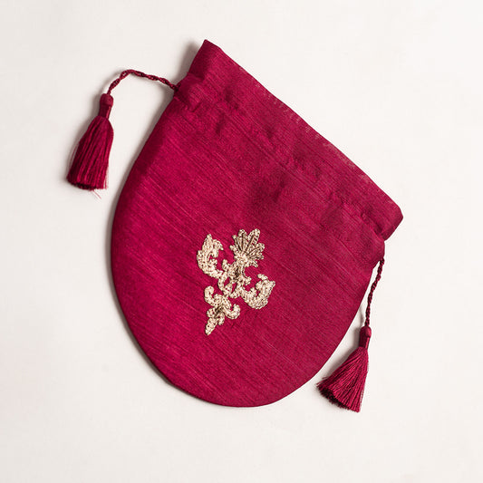 POUCH