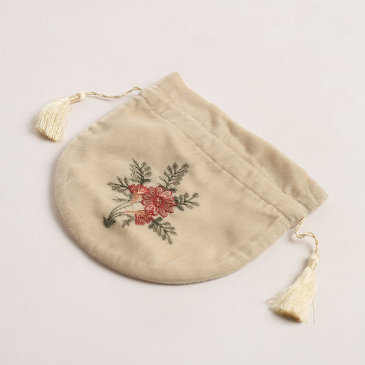 POUCH