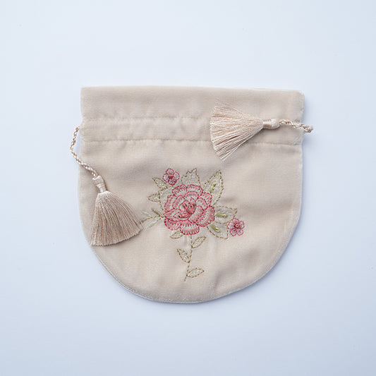 POUCH