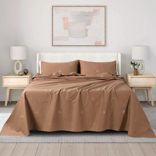 QUILT & BED SHEET