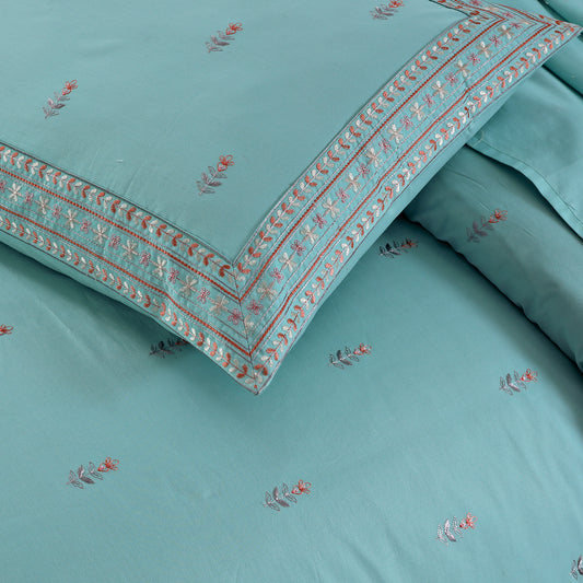 QUILT & BED SHEET