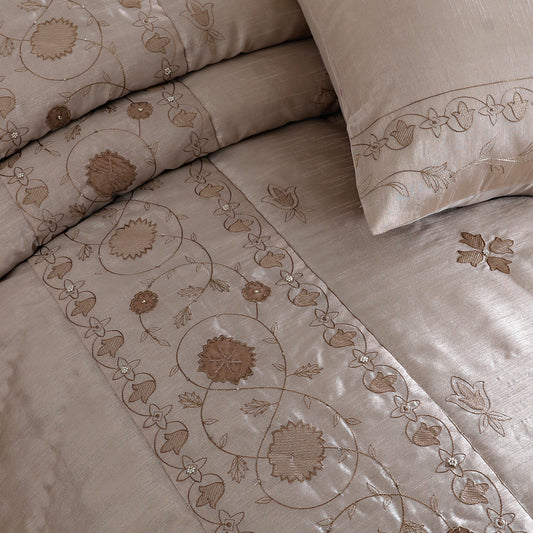 BED SPREAD SET