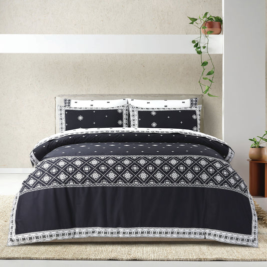 QUILT & BED SHEET SETS