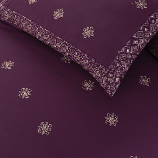 QUILTS & SHEET SETS